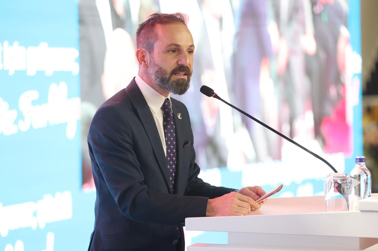 Yeniden Refah Partisi İl Başkanı Özcan, “Ekonomideki daralma devam ederken, sorumluların sessizliğini hayra yormuyoruz”
