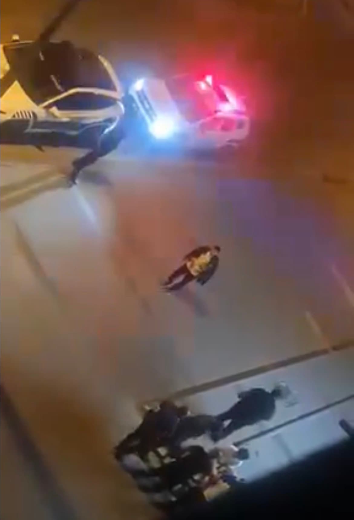 Kolundan bıçaklanan çocuk hastaneye kaldırıldı